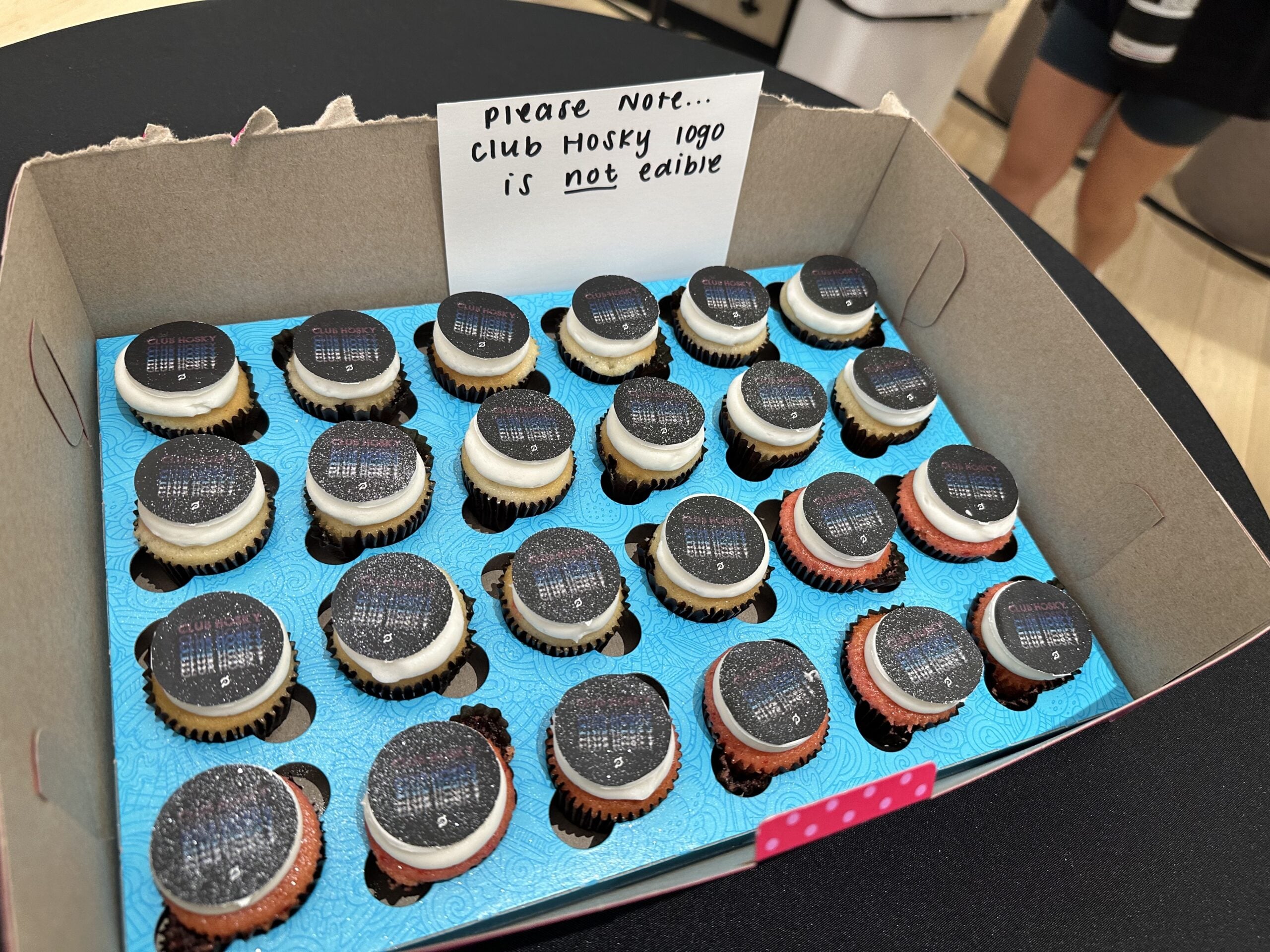 Cupcakes at Club Hosky event.