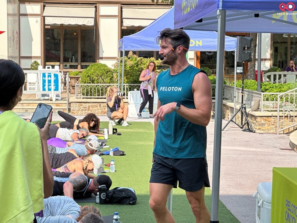 Jon Hosking helping teach the class from the crowd.