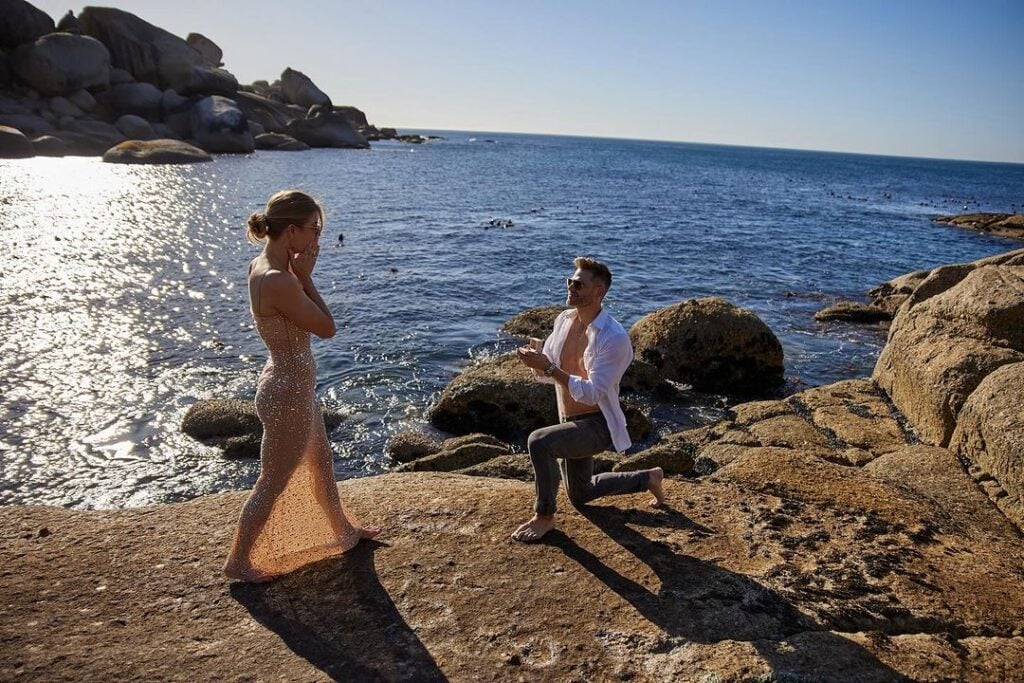 Andy Speer proposing to Rebecca Kennedy.  Image credit Rebecca Instagram.