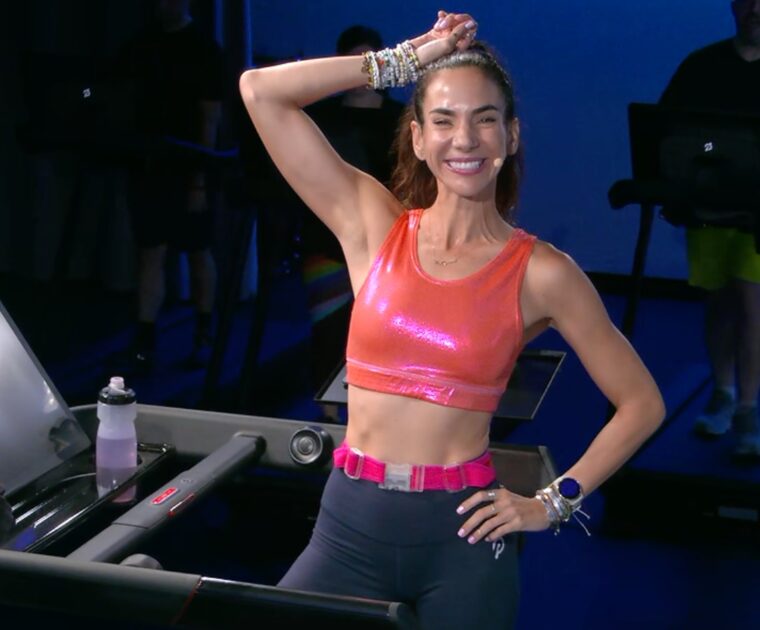Mariana Fernandez teaching a running class on the Peloton Tread.
