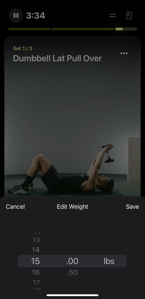 Adjusting the weights in real time after a movement in Peloton Strength+ app.