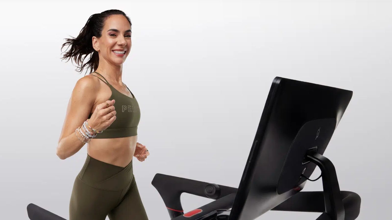 Peloton's "Run + Flow" class collection with Mariana Fernandez