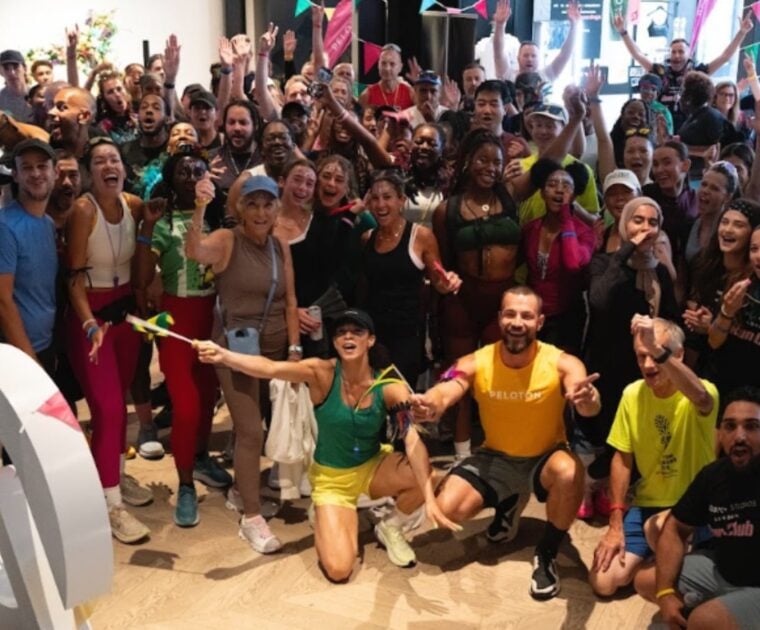 Carnival themed run club from London with Hannah Frankson for 2026