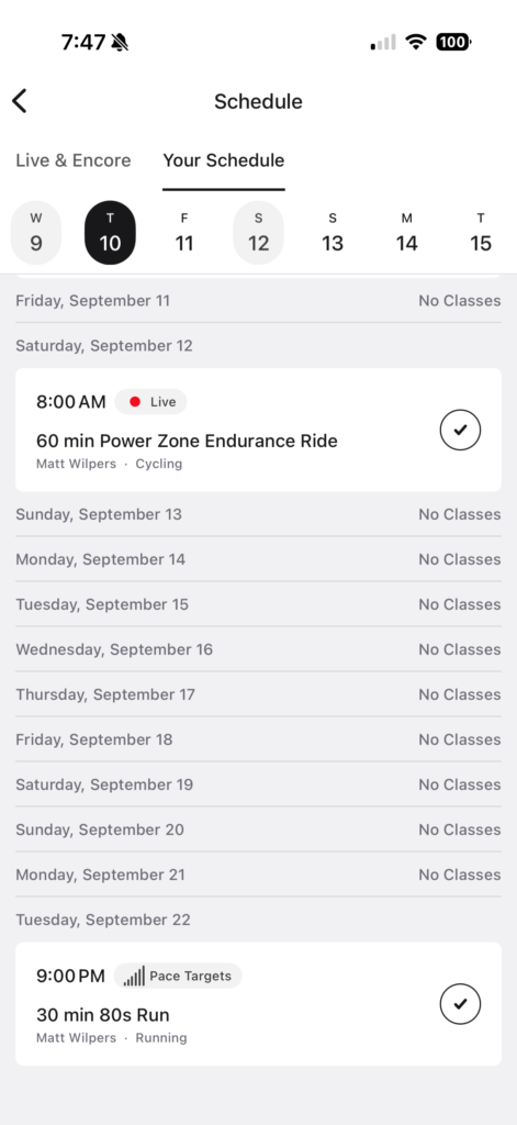 A class added more than 2 weeks in the future showed up once the day was within 2 weeks.